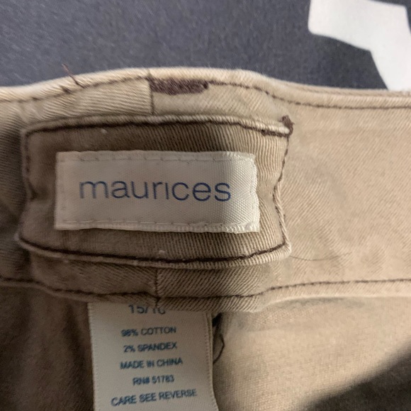 Womenswear Maurice’s khaki pants - Picture 3 of 3